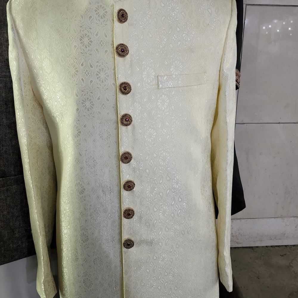 Not Available - Picture 4 of 5